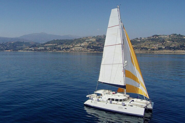 N°60 Tavolara in catamarano da Olbia (ULI)